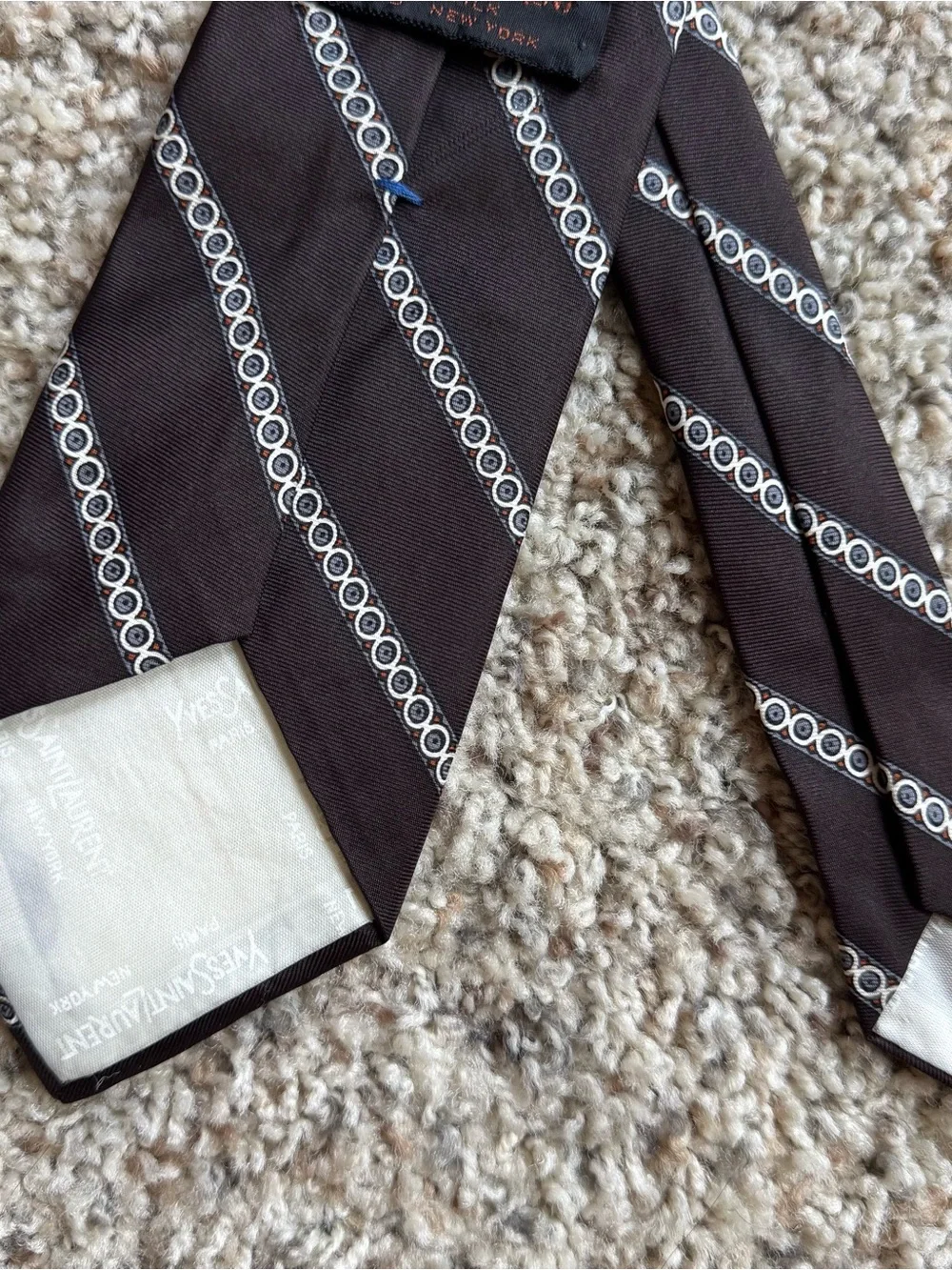 Yves Saint Laurent Men’s Silk Tie Brown/White Striped Woven Pointed Classic